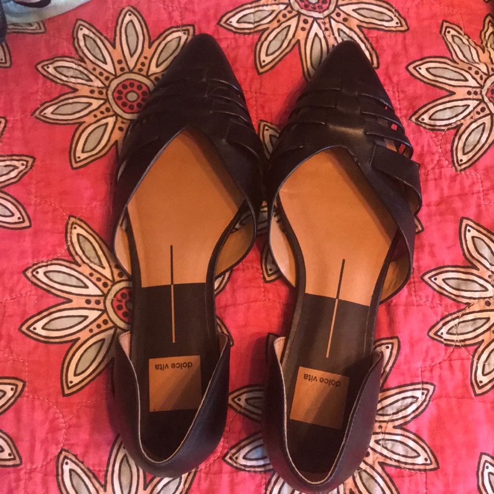 ANTHRO DOLCE VITA Parkland Pointed Flat Black